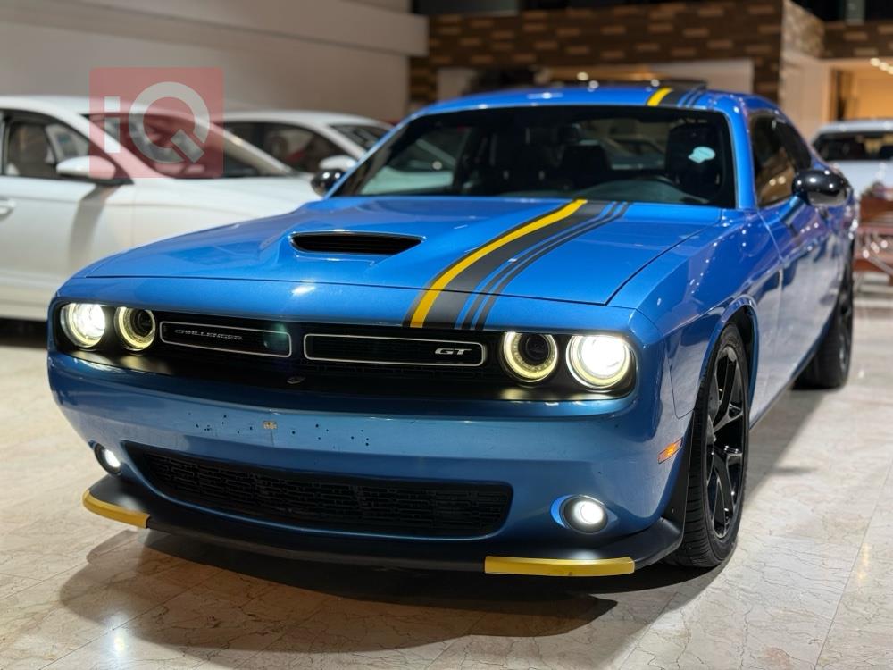 Dodge Challenger